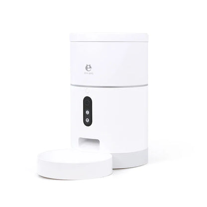 Smart WiFi Automatic Pet Feeder with Video Functionality for Timed and Quantitative Feeding of Cats and Dogs
